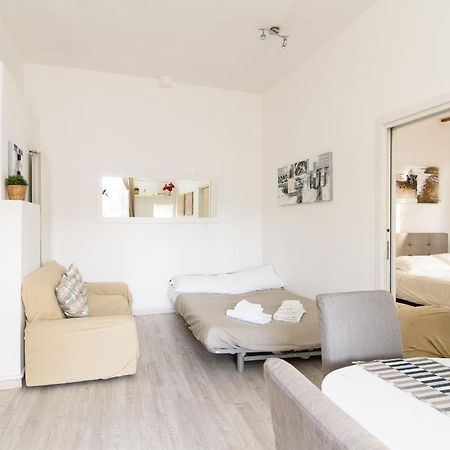 White Terrace Apartment Navona ローマ エクステリア 写真