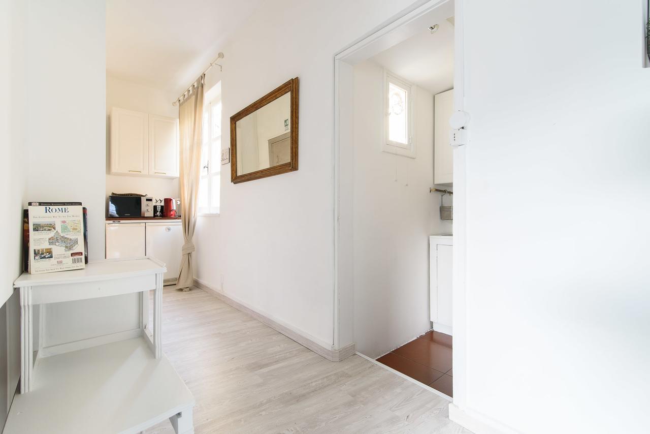 White Terrace Apartment Navona ローマ エクステリア 写真